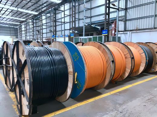 運用特性的差異